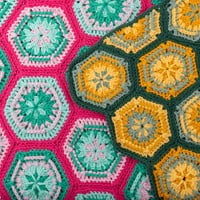 Haakpakket | Yarn and Colors | Flower Hexagon Blanket