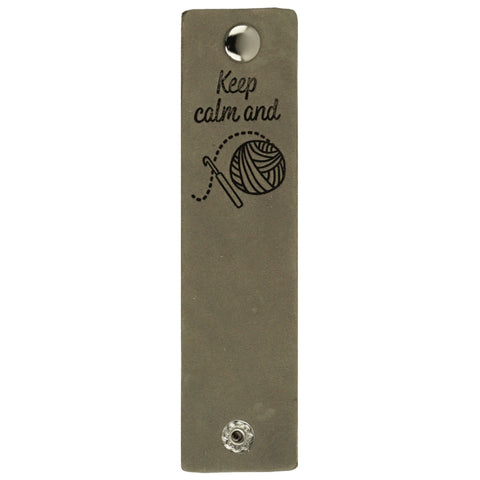 Durable | Leren label met drukknoop | 12 x 3 cm | 2 stuks | Keep calm and crochet