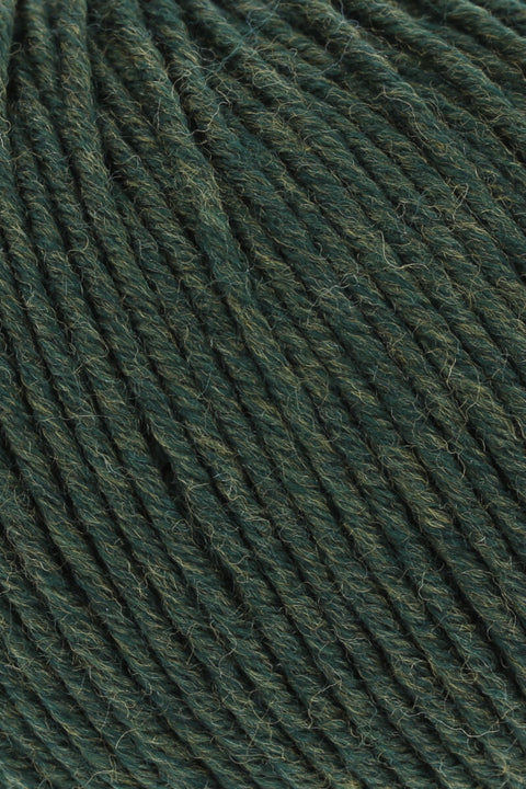 Lang Yarns Merino 120 | 34.0398 | Olive chante claire
