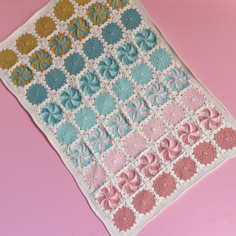 Haakpakket | Yarn and Colors | Circles and Spirals Blanket