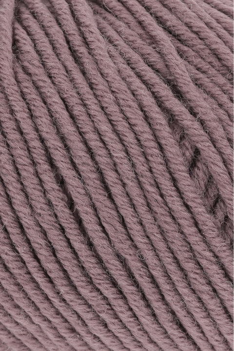 Lang Yarns Merino 120 | 34.0148 | Dark dusky pink