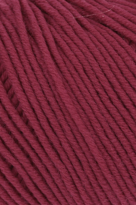 Lang Yarns Merino 120 | 34.0162 | Burgundy