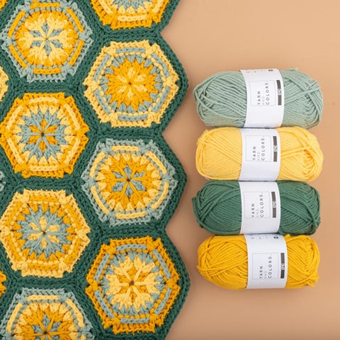 Haakpakket | Yarn and Colors | Flower Hexagon Blanket